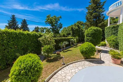 Ferienwohnung mit Garten und Klima