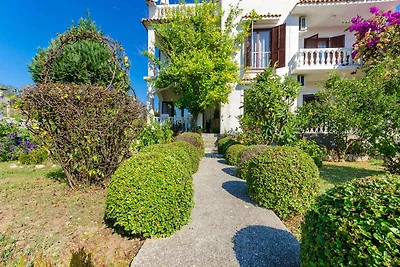 Ferienwohnung mit Balkon und Grill