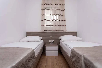 Ferienwohnung mit Klimaanlage und Meerblick