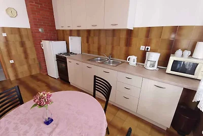 Ferienwohnung mit Balkon und Klimaanlage