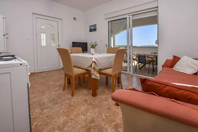 Appartamento Vacanza con famiglia Rogoznica