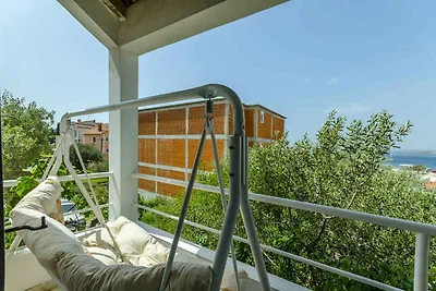 Holiday flat family holiday Okrug Gornji