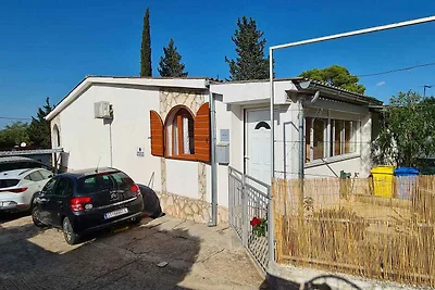 Ferienwohnung mit Klimaanlage und Terrasse