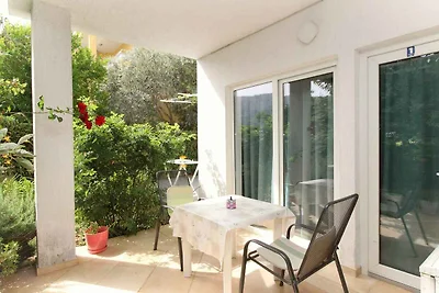 Ferienwohnung mit Terrasse