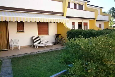 Ferienwohnung mit Pool und Terrasse