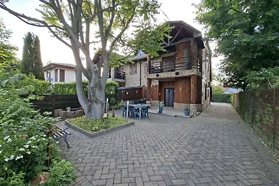 Ferienhaus in der Nähe vom Wasser mit Klimaan