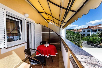 Studio mit Balkon und Klimaanlage