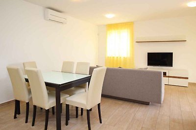 Holiday flat family holiday Baska