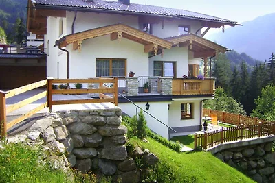 Ferienwohnung mit Terrasse im Skigebiet
