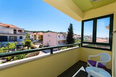 Appartamento Vacanza con famiglia Okrug Gornji
