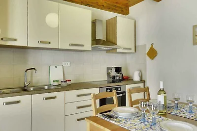 Ferienwohnung mit privatem Balkon und Garten 