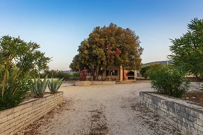 Villa mit Aussenpool