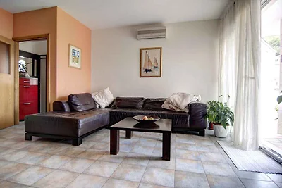 Ferienwohnung mit Terrasse und Geschirspüler