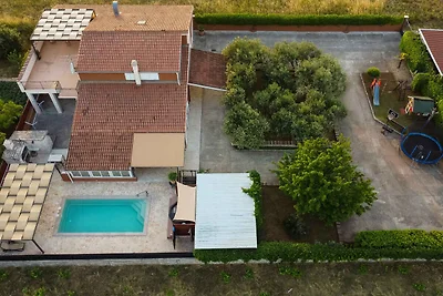 Ferienhaus mit Klimaanlage und Aussenpool