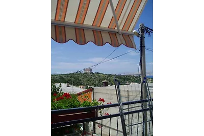 Studio mit Balkon und Klimaanlage