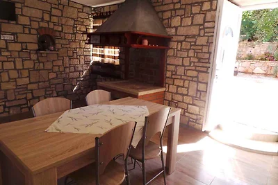 Ferienhaus mit Terrasse und Grill
