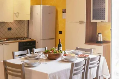 Ferienwohnung mit Klimaanlage und Balkon mit