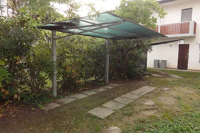 Ferienwohnung mit Garten und Parkmöglichkeit