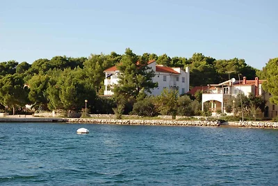 Appartamento Vacanza con famiglia Veli Rat