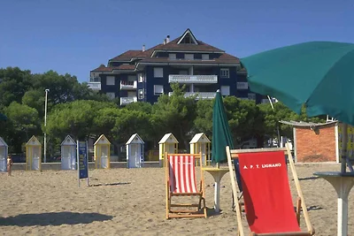 Ferienwohnung mit Balkon, Klimaanlage und