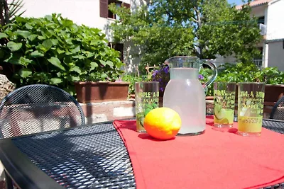 Studio mit Terrasse, Klimaanalge und Internet