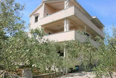 Ferienwohnung mit Klimaanlage und Balkon