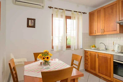 Ferienwohnung mit Klimaanlage und Balkon