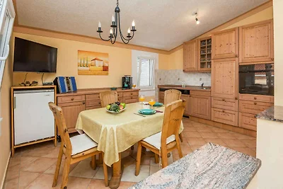 Geräumige Ferienwohnung auf der Insel Vir für