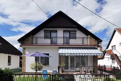 Ferienhaus mit Internet und Grillmöglichkeit