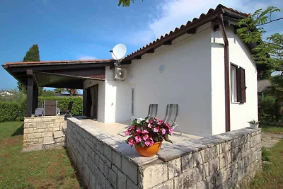 Ferienhaus mit Terrasse in Strandnähe