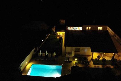 Ferienwohnung mit Terrasse und Pool