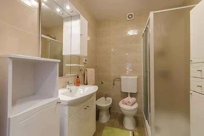 Ferienwohnung mit Balkon und Klimaanlage