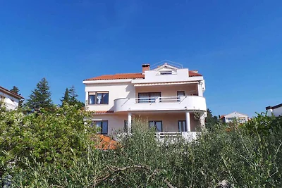 Ferienwohnung mit Grill, Garten, Klimaanlage 