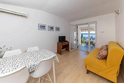 Ferienwohnung mit Balkon und Meerblick
