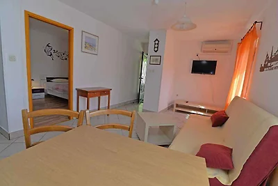 Ferienwohnung mit Terrasse in Strandnähe