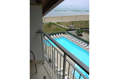 Ferienwohnung mit Pool und Klimaanlage