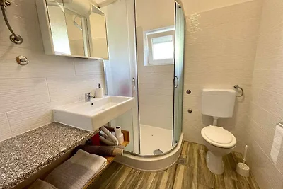 Ferienwohnung mit Balkon und Klimaanlage