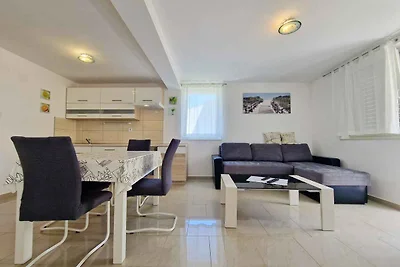 Ferienwohnung neu eingerichtet für 2-4 Pers.