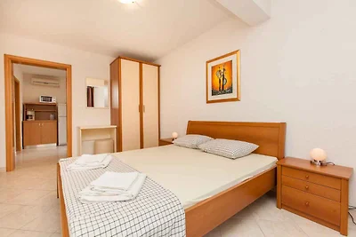 Appartamento Vacanza con famiglia Okrug Gornji
