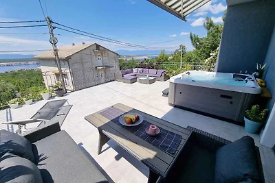 Ferienhaus mit Aussenpool