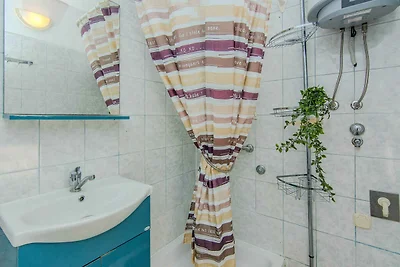 apartman za odmor Obiteljski odmor Nin