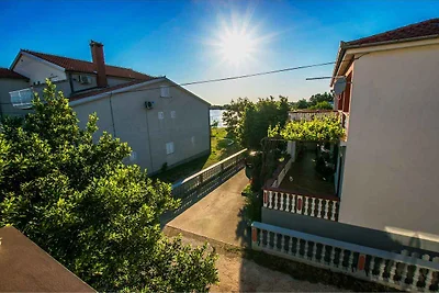 Ferienwohnung mit Klimaanlage und Balkon