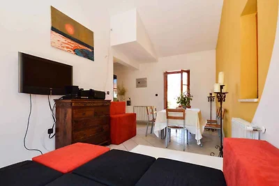 Ferienwohnung mit Garten und Klimaanlage