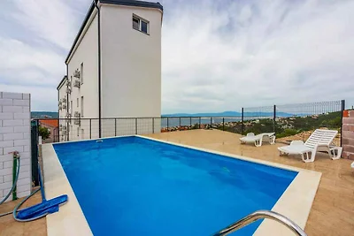 Appartamento Vacanza con famiglia Biograd na Moru