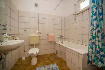 Ferienwohnung mit Aussenpool in Strandnähe