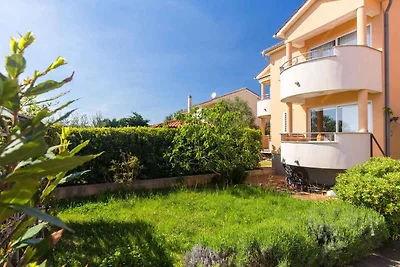 Ferienwohnung mit Klimaanlage und Meerblick