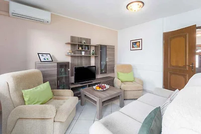 Ferienhaus mit Garten