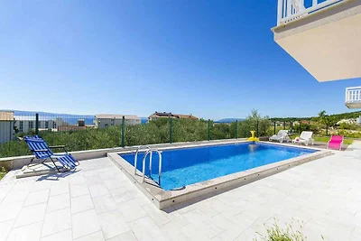 Studio mit Meerblick und Pool
