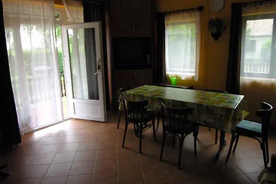 Ferienhaus in Zentrumsnähe mit Waschmaschine