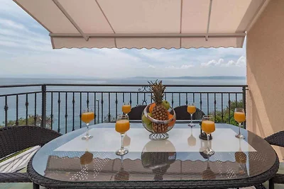 Appartamento Vacanza con famiglia Okrug Gornji